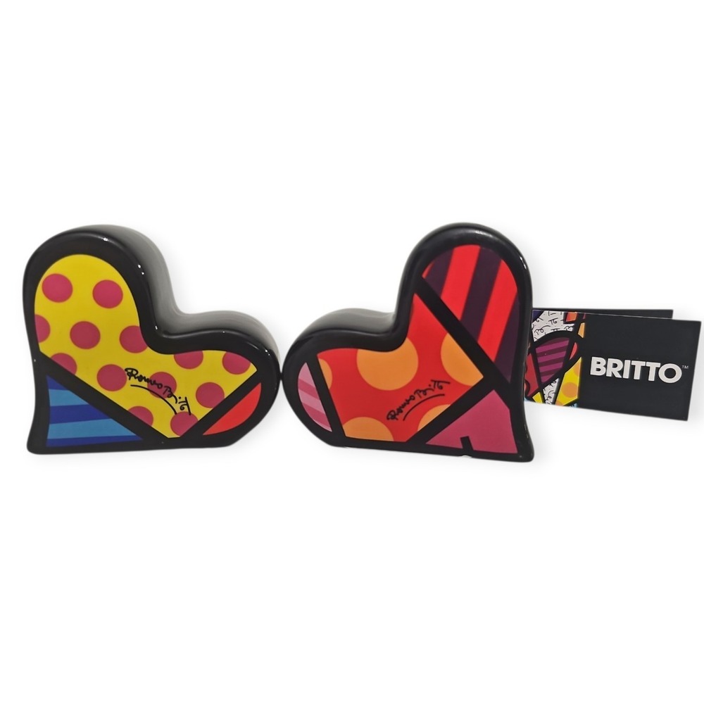 Romero Britto‎ HEARTS Salt and Pepper Shaker Set NEW